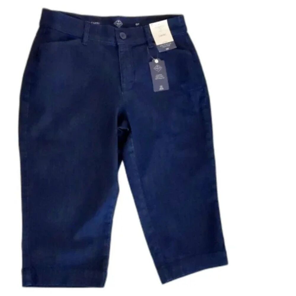 NEW Women's St. John's Bay Blue Mid Rise Stretch Tummy Control Denim Capri Jeans